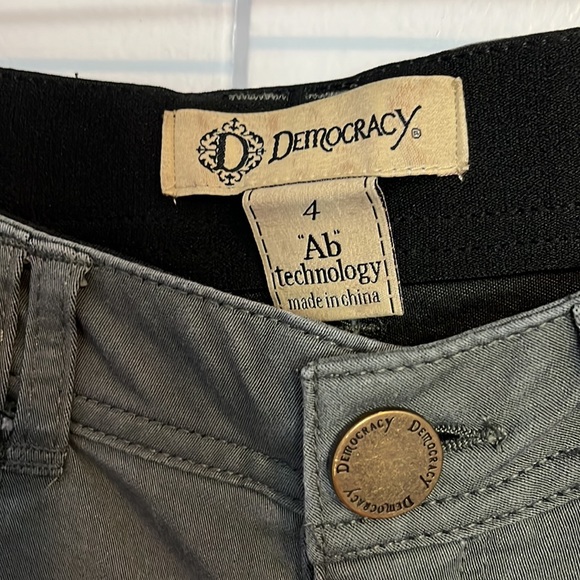 Democracy AB jeans sage green size 4 - Picture 4 of 8